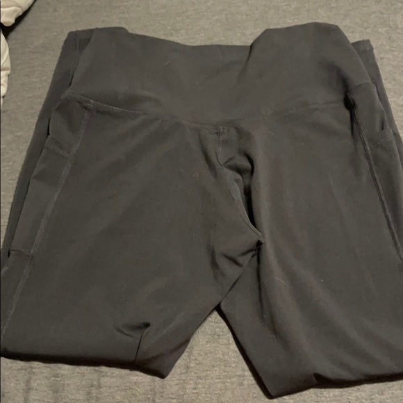 Colorfulkoala gray leggings - Picture 2 of 4